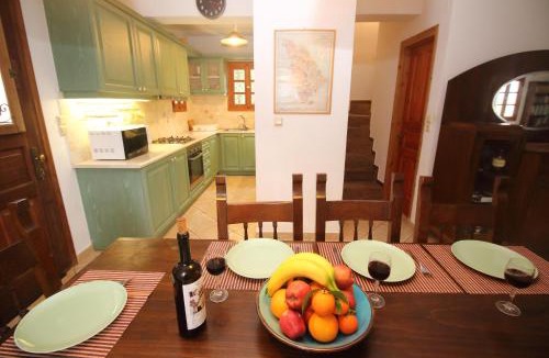 Fiskardo Villa | Fioroula's Villa Fiskardo