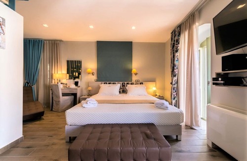 Fiskardo Hotel | Fiscardonna Luxury Suites