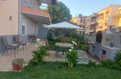 Flogita House | Flogita Holiday Apartments