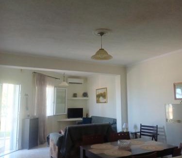 Flogita House | Flogita Holiday Apartments