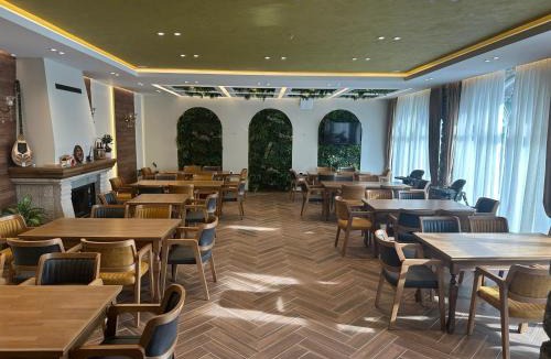Kala e Dodes Hotel | Flored Hotel