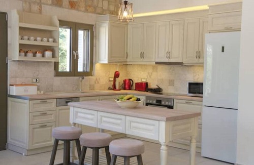 Logarata Villa | Forest Villas Kefalonia (Harry Villa)
