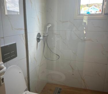 Himare Hotel | Foti Rooms