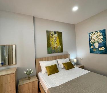Tirana Apartment | Franci's Apartment No2