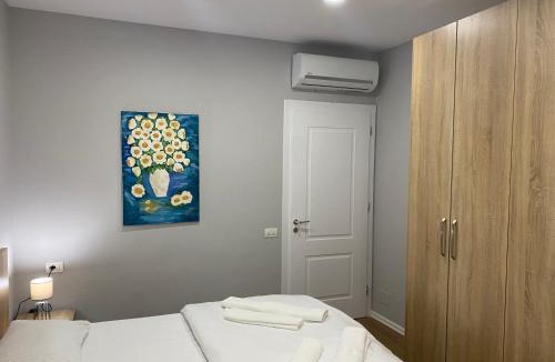 Tirana Apartment | Franci's Apartment No2