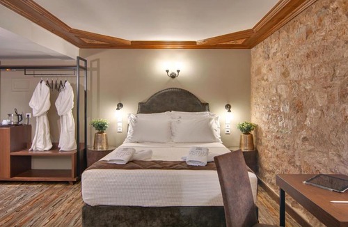 Ioannina Hotel | Frontzu Politia