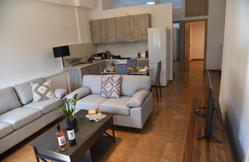 Trikala Apartment | Fully renovated apartment-Trikala Agia Moni