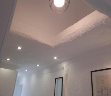 Agios Pavlos Apartment | Funky, cute flat close t center
