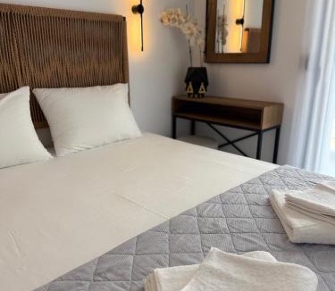 Paralia Dionysiou Apartment | G&S Dionisiou Apartment