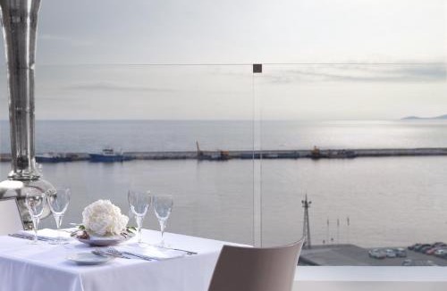 Kavala Hotel | Galaxy Hotel Kavala, Vassilicos House of Hospitality