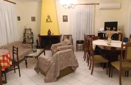 Tripoli Apartment | Galini