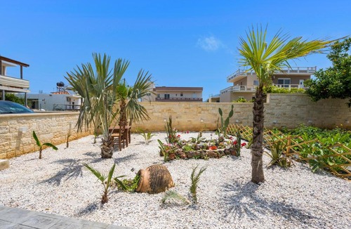 Nerokouros Villa | Garden Villa Chania