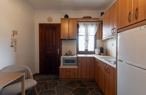 Platis Gialos Apartment | Gardenia - Mirsini Apartments in Sifnos