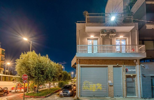 Athens House | Gazi Suite With Private Rooftop
