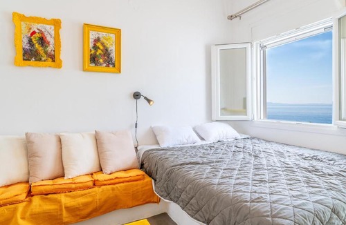 Agios Sostis Apartment | Gefyra