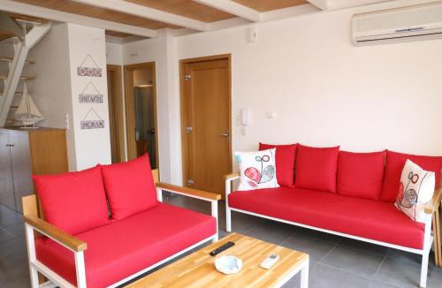 Keramoti Apartment | George's Luxury Loft
