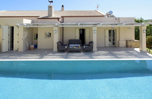 Palio Gerani Villa | Geraniotis Villa-Your Home in Crete!