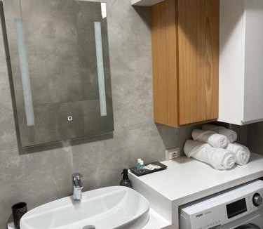 Gjirokaster Apartment | Gjirokaster Castle View Premium Apartment