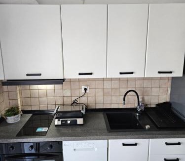 Perea Apartment | GK Apartment Sunny Days Perea