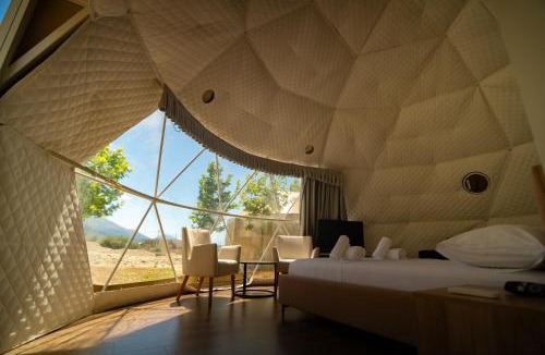Borsh Hotel | Glamping by Carpe Diem Beach & Resort