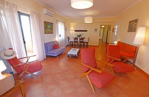 Daratsos Apartment | Glaros Home