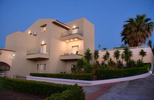 Anissaras Apartment | Golden Dream Apartments