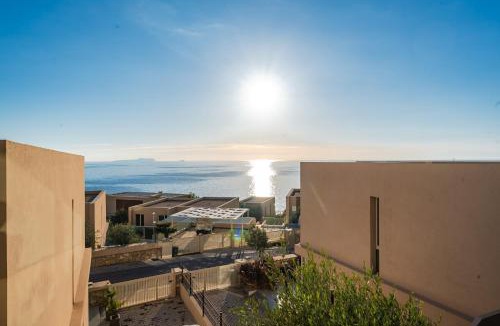 Jala Villa | Golden Glow Villa 110B