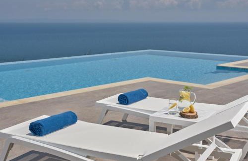 Zakynthos Town Villa | Golden July Luxury Villa