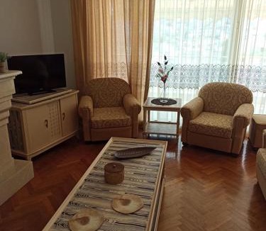 Kavala Apartment | Golden mirror in Kavala