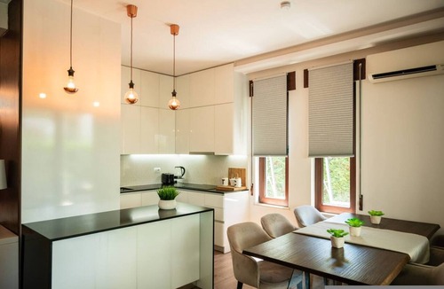 Ishem House | Golden Pines Villa with Garden / Perla Resort