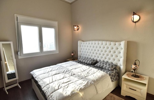 Kavala Apartment | Golden Sea View - Old Town