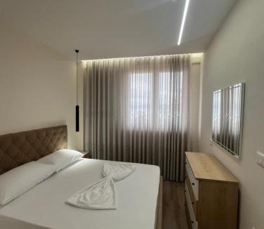 Udenisht Apartment | Golden Stay