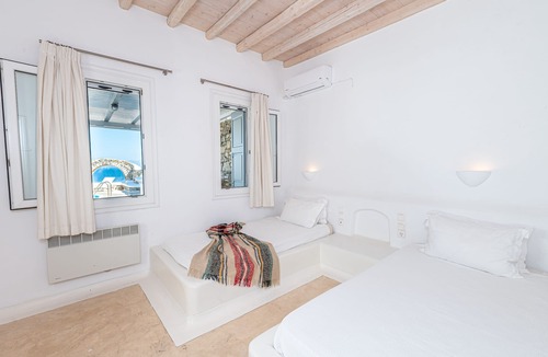 Agios Ioannis Hotel | Golden Sunset Villas