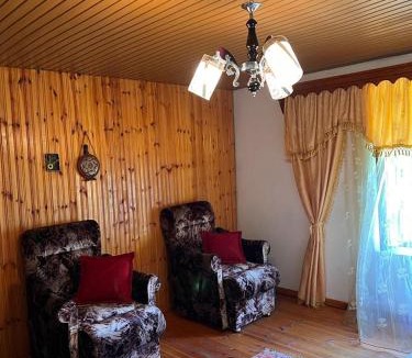 Fushebardhe House | Goni Guest House