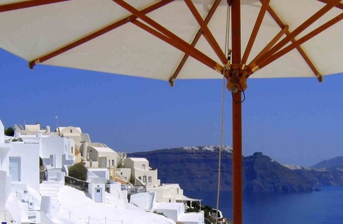 Oia Villa | Grand Canava - 1868 Winery Canava - Caldera View, Private Pool, Free Breakfast.