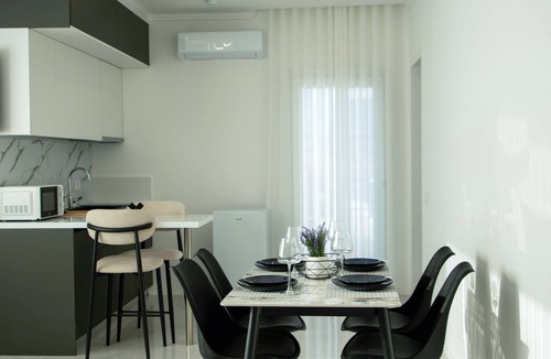 Shkallnur Apartment | Grand View 360 Apartments Durrës
