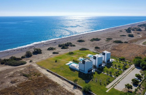 Gennadi Villa | Great Albatross Villa