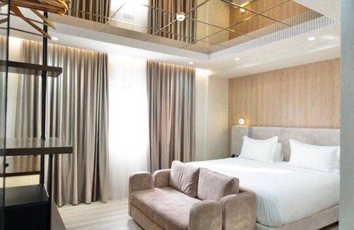 Shengjin Hotel | Great White Hotel