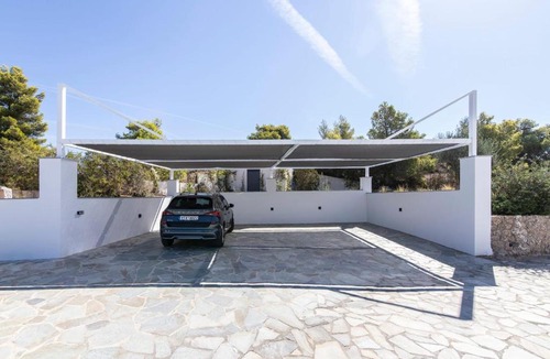 Kosta Apartment | Greek Ilios Villa