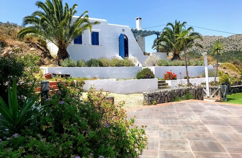 Kontos House | Greek villa with sea & pool view