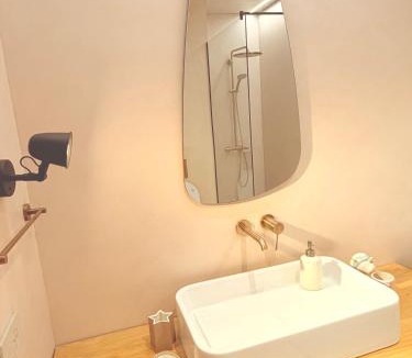 Jala Apartment | Green Coast 194 A