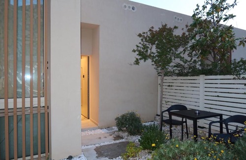 Jala Apartment | Green Coast Apartment