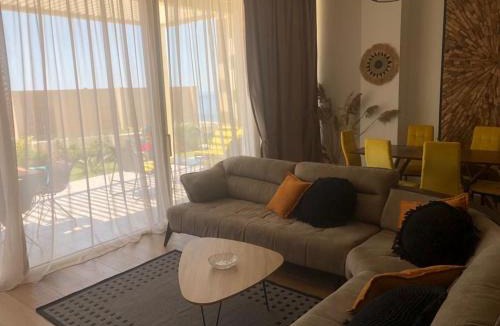 Himare Apartment | Green Coast Boho Apartment