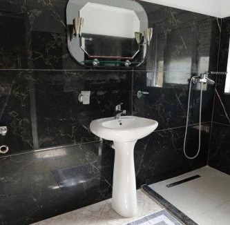 Delvine Villa | Green Villa in Delvine