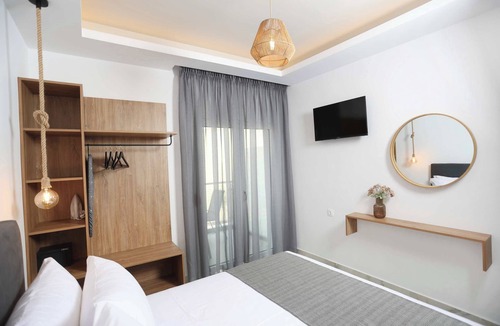 Pefkochori Apartment | Gregory Luxury Apartments
