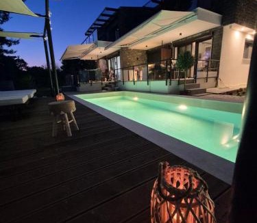 Kallikratia Villa | Grey Pearl Apartments