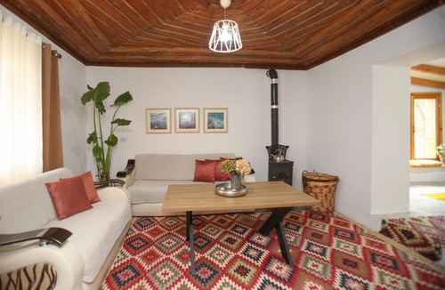 Jala Ski Chalet | Guest House Bashaj Village