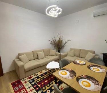 Corovode House | Guest House Brahimasi
