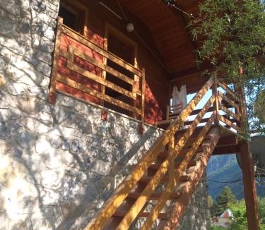 Theth House | Guest House Flodisa