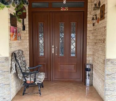 Sinje Apartment | Guest House Guri